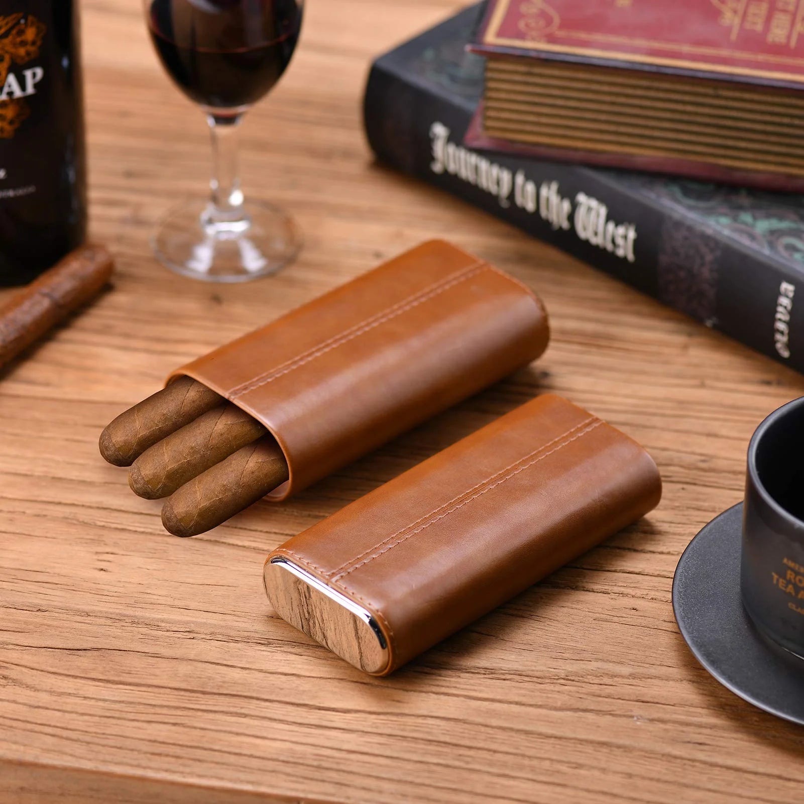 Premium Brown Leather Cigar Case, Cedar Wood Lined Cigar Humidor with Silver Stainless Steel Cutter